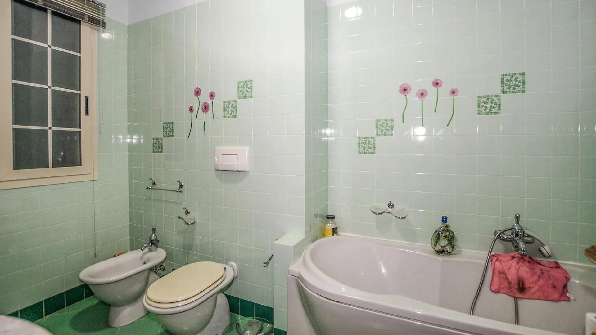 Amazing Apartment In Comiso With Swimming Pool Italien