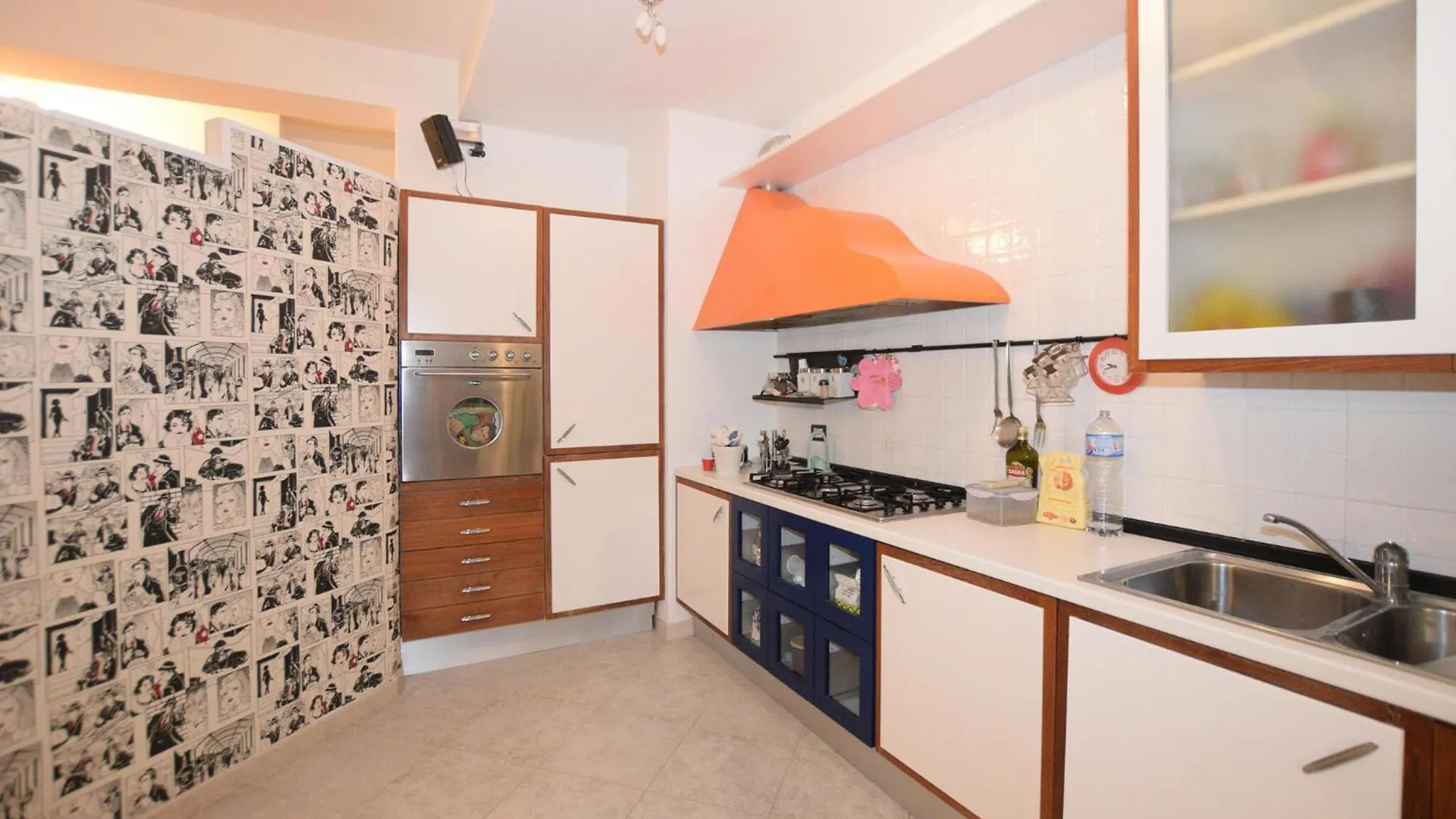 Amazing Apartment In Comiso With Swimming Pool